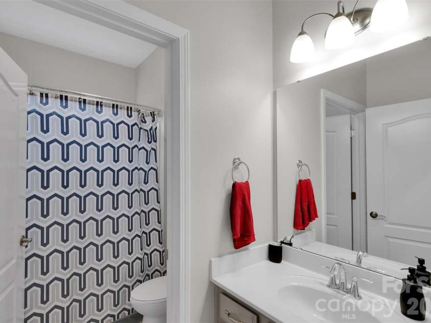 379 Kentmere Lane, Lake Wylie, SC 29710.  MLS# CAR4345888, YatesRealty ID 21403. 
