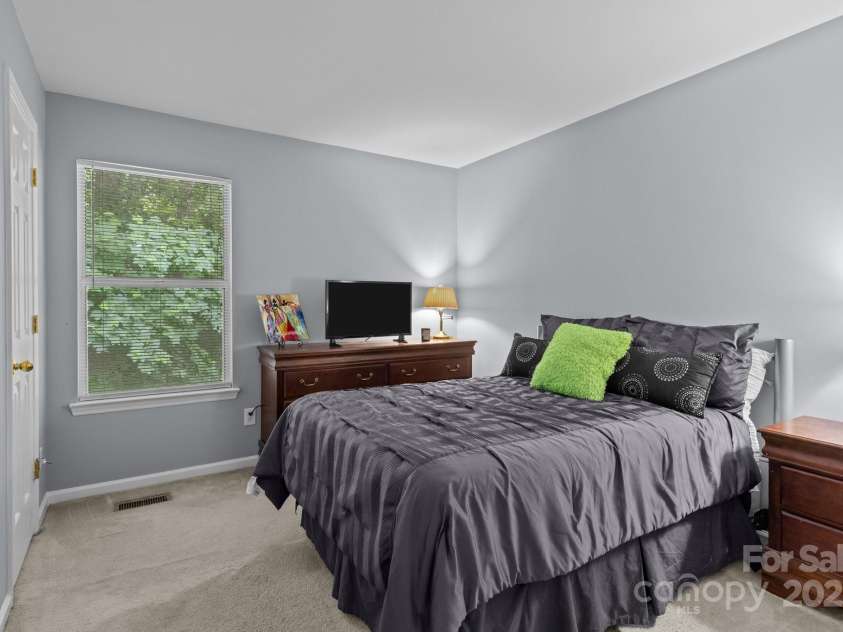 7212 Morsey Court, Charlotte, NC 28269.  MLS# CAR4268326, YatesRealty ID 21404. Secondary Bedroom double closets!
