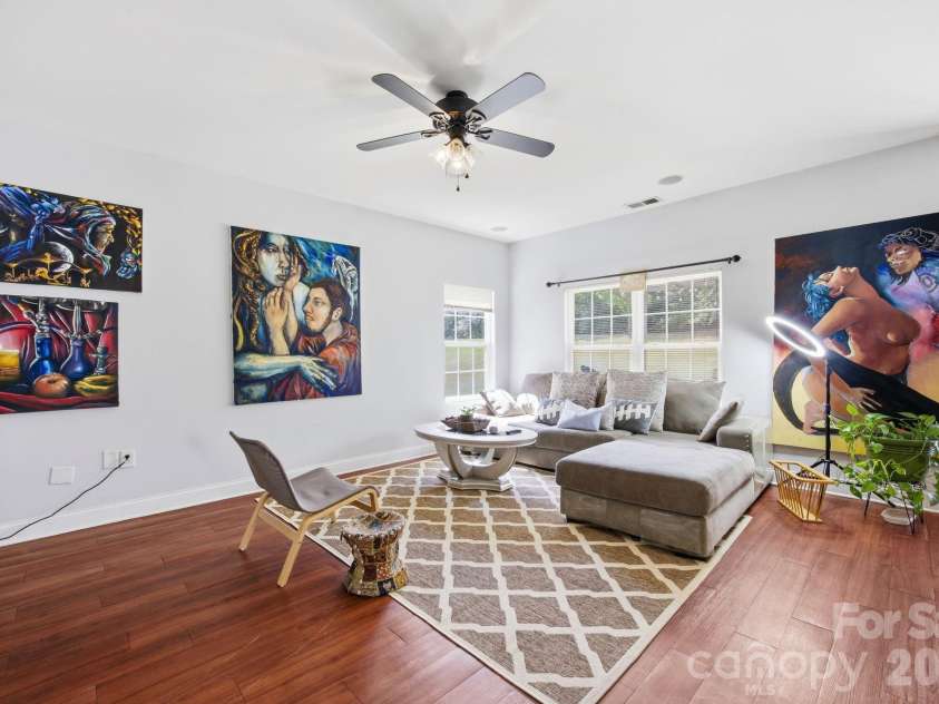 13508 Glasgow Green Lane, Charlotte, NC 28213.  MLS# CAR4374487, YatesRealty ID 21407. 