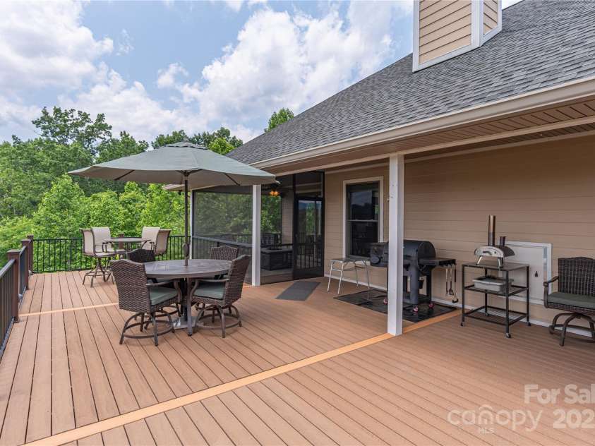 930 Big Raven Lane, Saluda, NC 28773.  MLS# CAR4270163, YatesRealty ID 21407. Composite decking boards make for ultimate comfort and durability