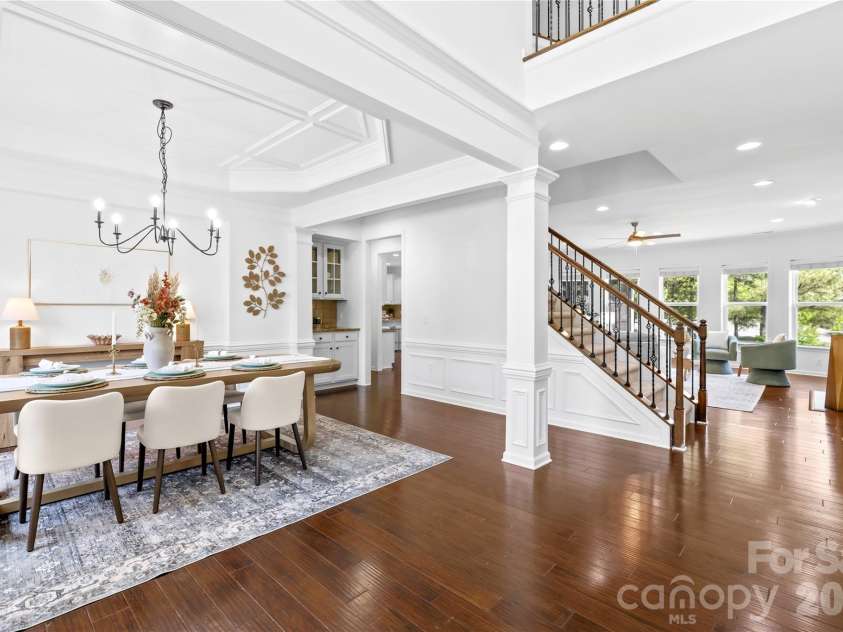 2805 Julian Glen Circle, Waxhaw, NC 28173.  MLS# CAR4366670, YatesRealty ID 21409. 