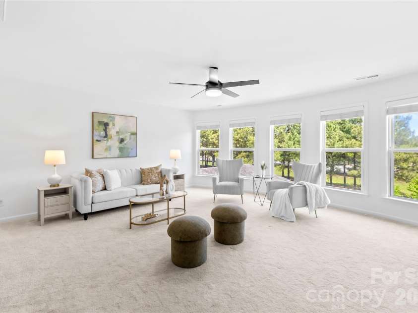 2805 Julian Glen Circle, Waxhaw, NC 28173.  MLS# CAR4366670, YatesRealty ID 21409. 