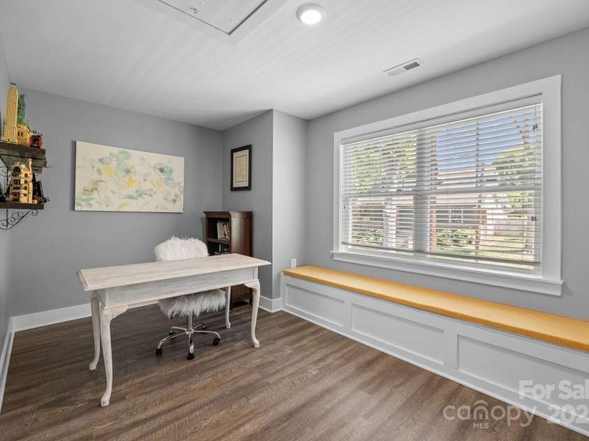 414 King Street, Waxhaw, NC 28173.  MLS# CAR4254276, YatesRealty ID 21410. 