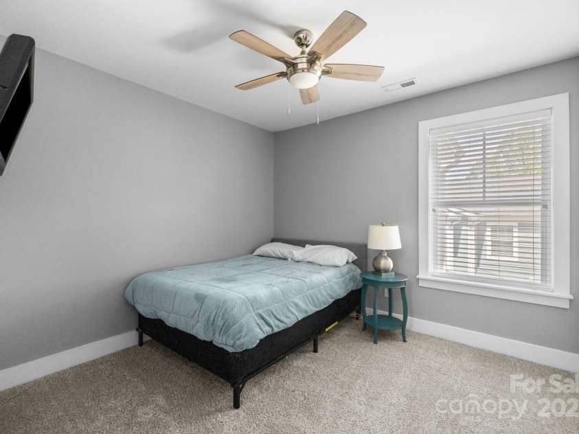 414 King Street, Waxhaw, NC 28173.  MLS# CAR4254276, YatesRealty ID 21410. 