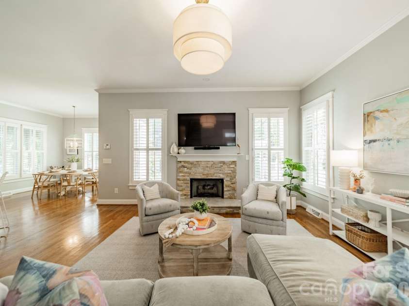 6121 Caseys Side Way, Fort Mill, SC 29708.  MLS# CAR4372975, YatesRealty ID 21410. 