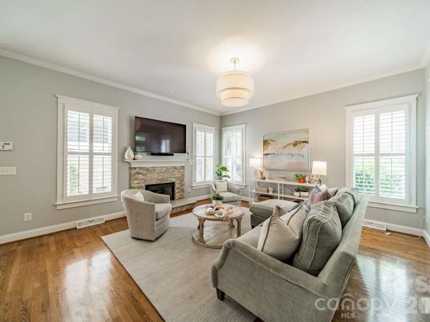 6121 Caseys Side Way, Fort Mill, SC 29708.  MLS# CAR4372975, YatesRealty ID 21410. 