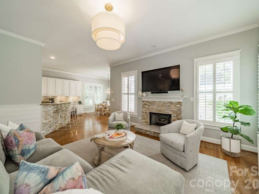 6121 Caseys Side Way, Fort Mill, SC 29708.  MLS# CAR4372975, YatesRealty ID 21410. 