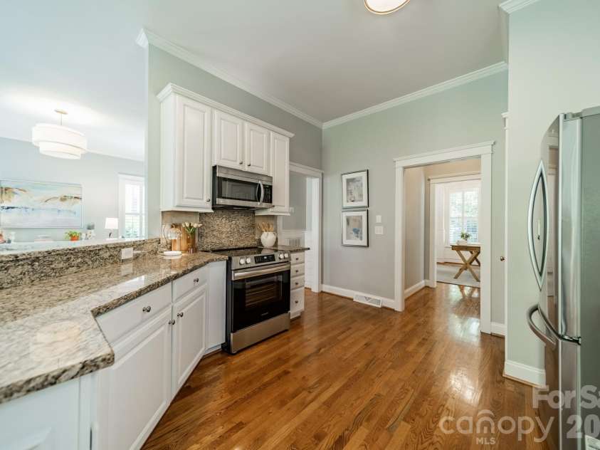 6121 Caseys Side Way, Fort Mill, SC 29708.  MLS# CAR4372975, YatesRealty ID 21410. 