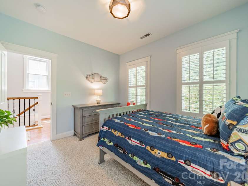 6121 Caseys Side Way, Fort Mill, SC 29708.  MLS# CAR4372975, YatesRealty ID 21410. 
