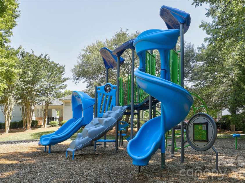 6121 Caseys Side Way, Fort Mill, SC 29708.  MLS# CAR4372975, YatesRealty ID 21410. 