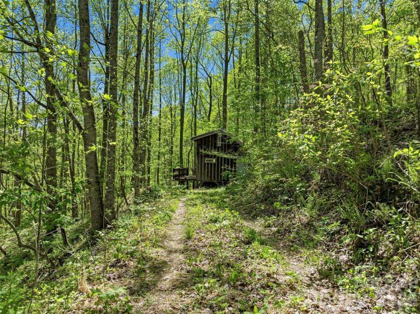 3167 Lumptown Road, Marshall, NC 28753.  MLS# CAR4375493, YatesRealty ID 21411. 