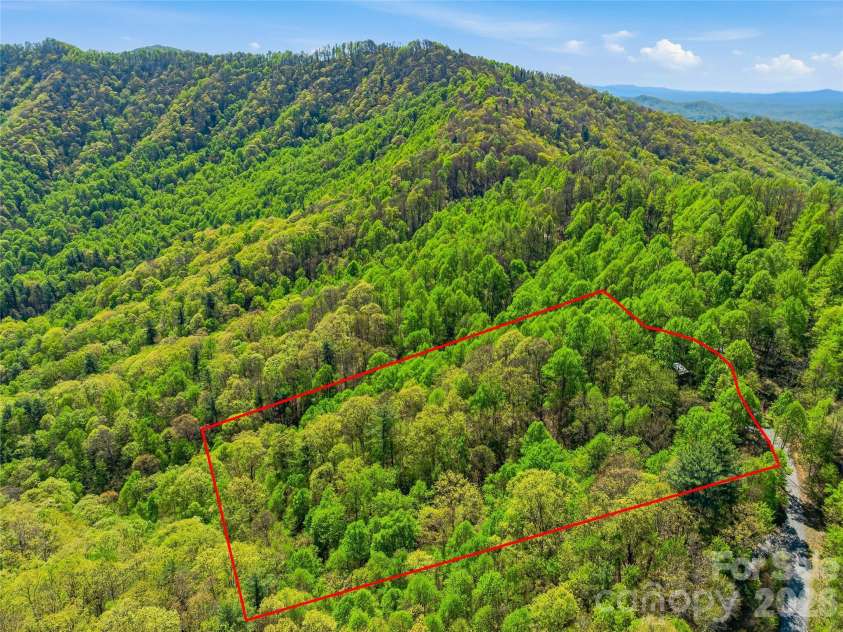 3167 Lumptown Road, Marshall, NC 28753.  MLS# CAR4375493, YatesRealty ID 21411. 