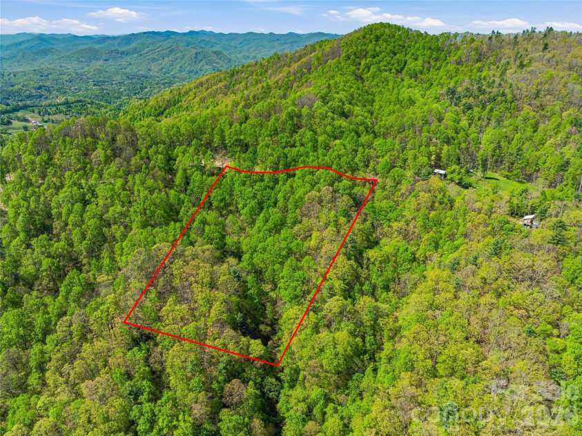 3167 Lumptown Road, Marshall, NC 28753.  MLS# CAR4375493, YatesRealty ID 21411. 