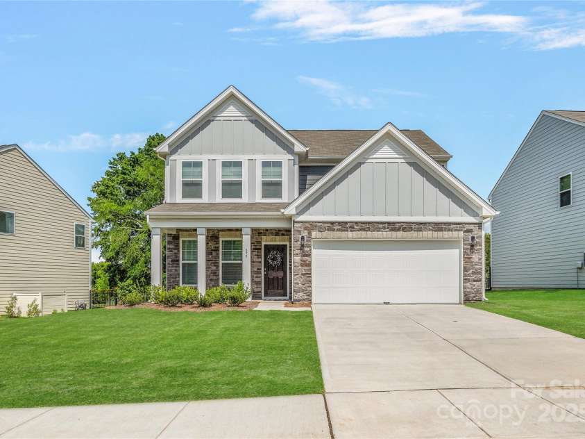 699 Kitfox Drive, Concord, NC 28027.  MLS# CAR4255513, YatesRealty ID 21411. 