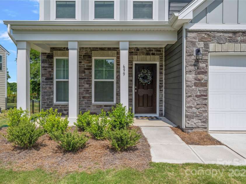 699 Kitfox Drive, Concord, NC 28027.  MLS# CAR4255513, YatesRealty ID 21411. 