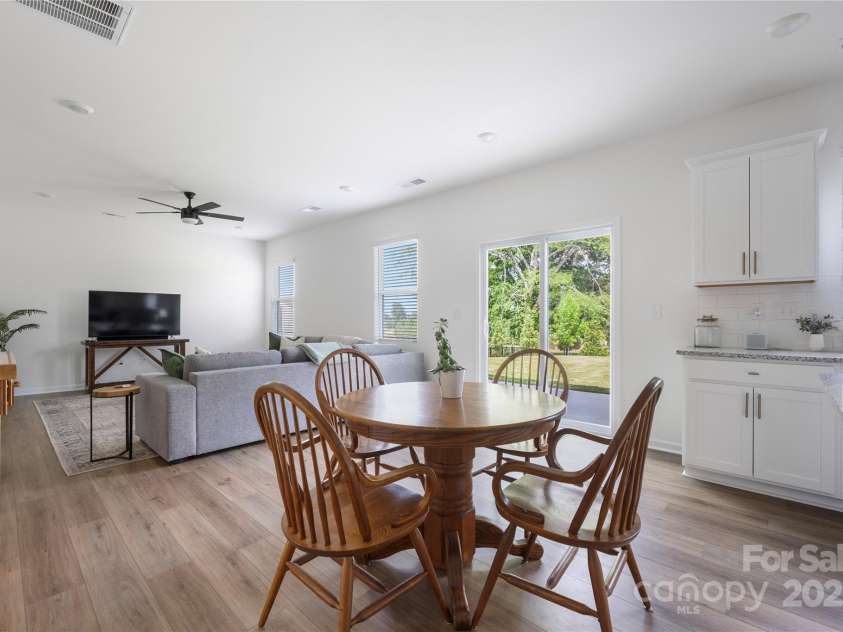 699 Kitfox Drive, Concord, NC 28027.  MLS# CAR4255513, YatesRealty ID 21411. 