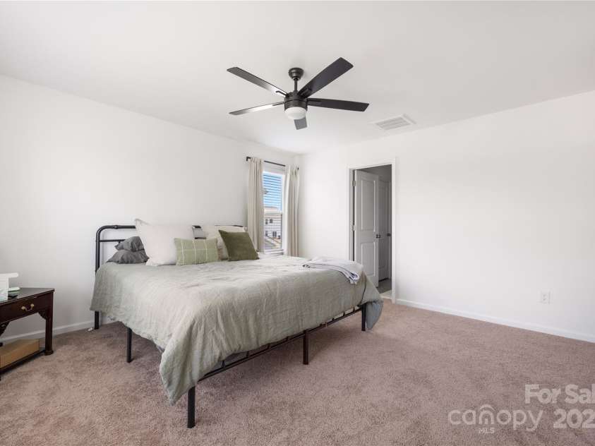 699 Kitfox Drive, Concord, NC 28027.  MLS# CAR4255513, YatesRealty ID 21411. 