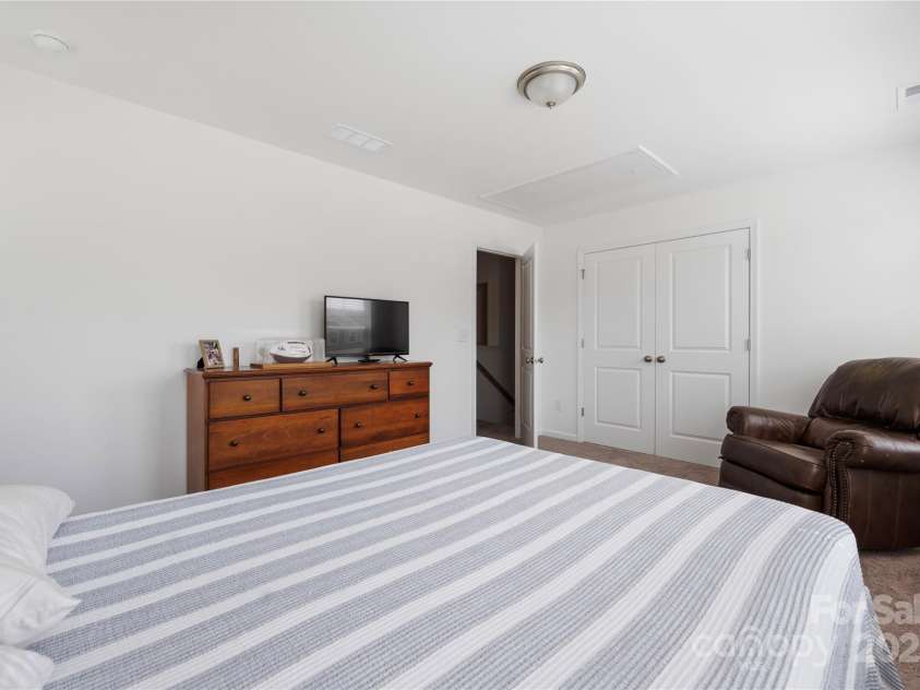 699 Kitfox Drive, Concord, NC 28027.  MLS# CAR4255513, YatesRealty ID 21411. 