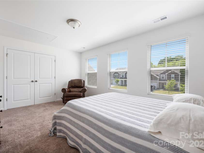 699 Kitfox Drive, Concord, NC 28027.  MLS# CAR4255513, YatesRealty ID 21411. 