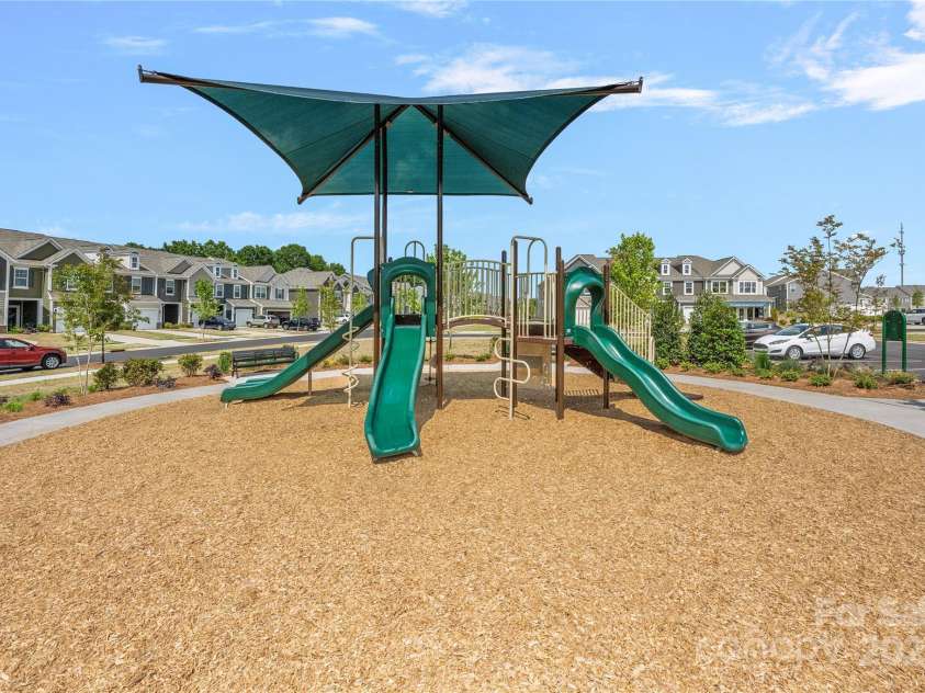 699 Kitfox Drive, Concord, NC 28027.  MLS# CAR4255513, YatesRealty ID 21411. 