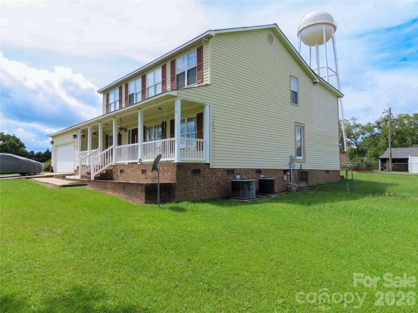 204 Rowland Avenue, Heath Springs, SC 29058.  MLS# CAR4283359, YatesRealty ID 21412. 