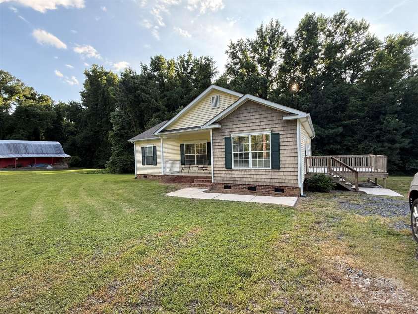 40287 Palmerville Road, New London, NC 28127.  MLS# CAR4271056, YatesRealty ID 21413. 