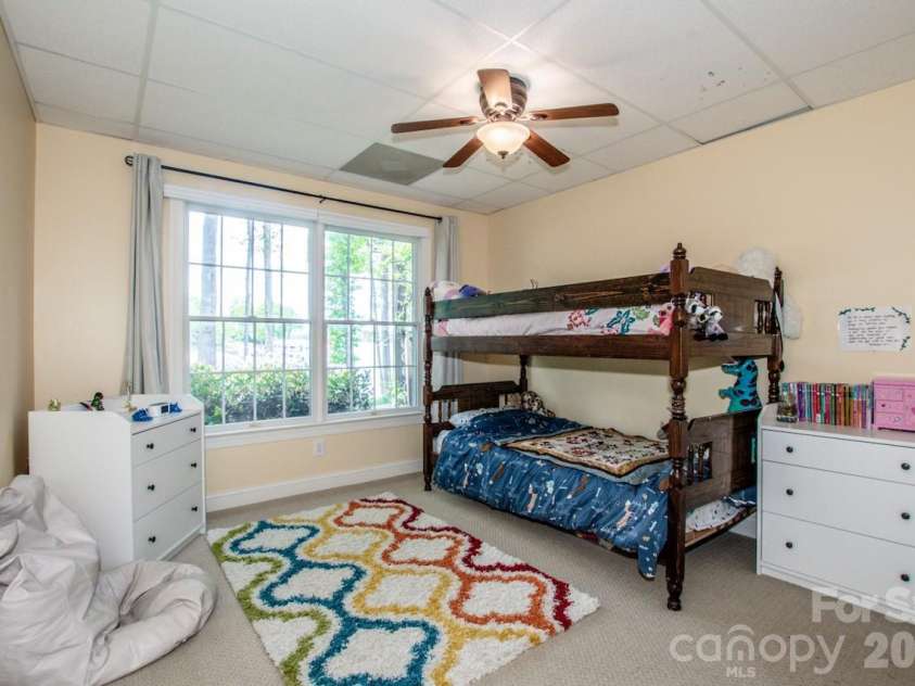 239 Pinnacle Shores Drive, Mooresville, NC 28117.  MLS# CAR4366703, YatesRealty ID 21414. 