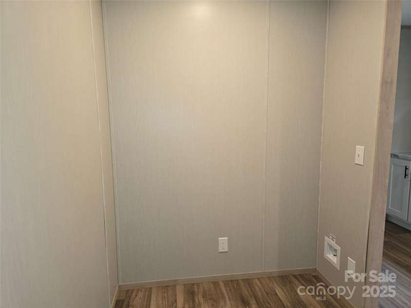 28 McGee Hill Road, Fairview, NC 28730.  MLS# CAR4234757, YatesRealty ID 21416. Laundry.