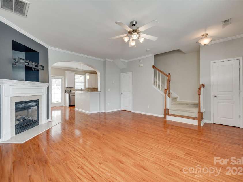 228 Dawn Mist Lane, Fort Mill, SC 29708.  MLS# CAR4263580, YatesRealty ID 21418. 
