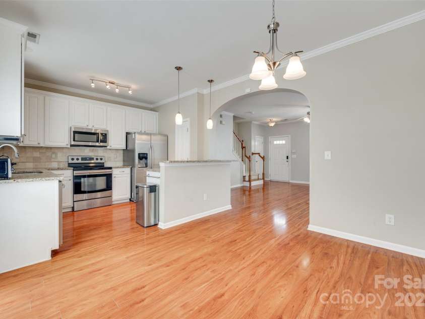 228 Dawn Mist Lane, Fort Mill, SC 29708.  MLS# CAR4263580, YatesRealty ID 21418. 