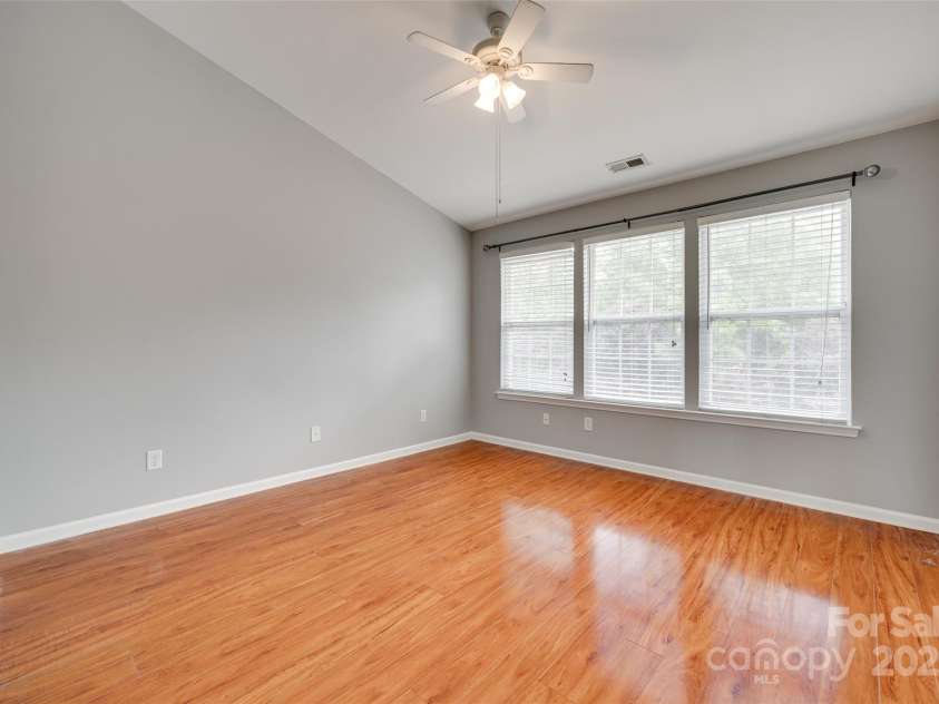 228 Dawn Mist Lane, Fort Mill, SC 29708.  MLS# CAR4263580, YatesRealty ID 21418. 