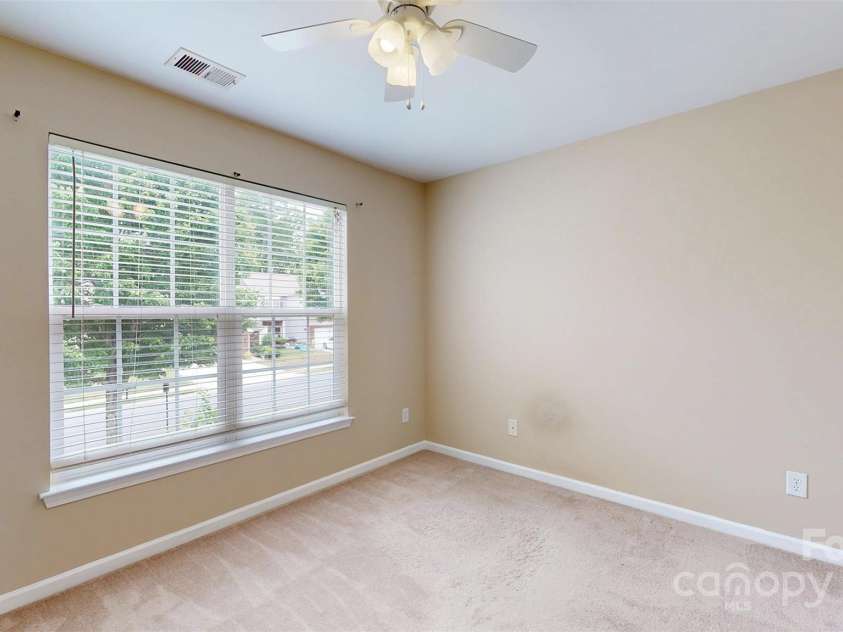 12222 Stratfield Place Circle, Pineville, NC 28134.  MLS# CAR4260155, YatesRealty ID 21419. 