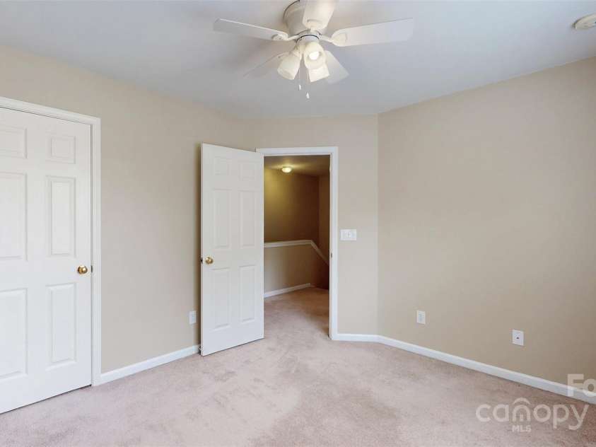 12222 Stratfield Place Circle, Pineville, NC 28134.  MLS# CAR4260155, YatesRealty ID 21419. 