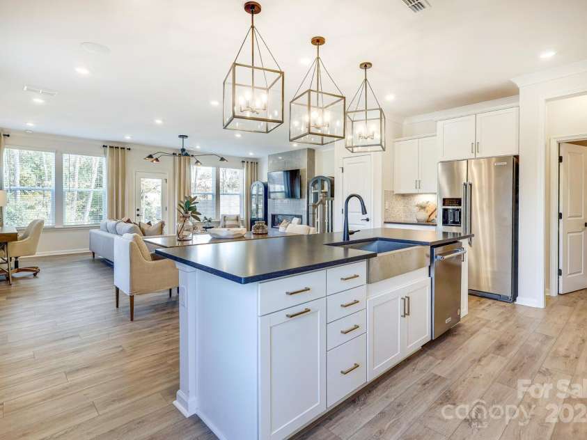 2033 Bayou Trace Drive, Charlotte, NC 28262.  MLS# CAR4196283, YatesRealty ID 2142. Photo Representation