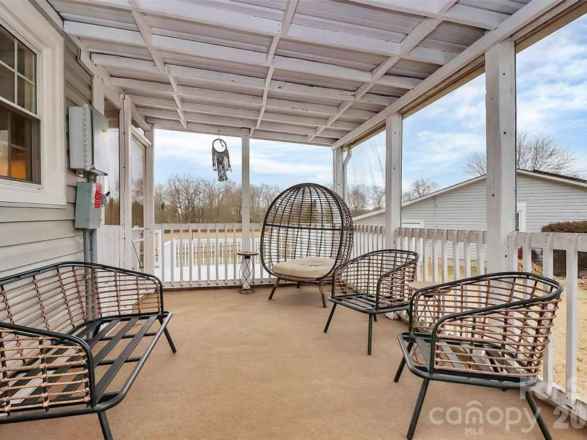 5619 Highway 218 Highway, Monroe, NC 28110.  MLS# CAR4345483, YatesRealty ID 2142. 