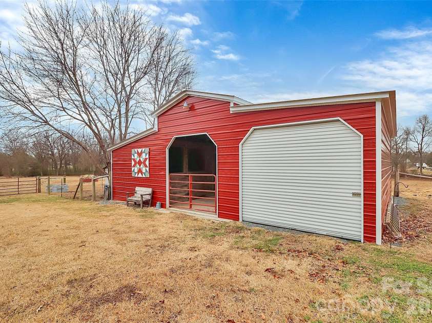 5619 Highway 218 Highway, Monroe, NC 28110.  MLS# CAR4345483, YatesRealty ID 2142. 