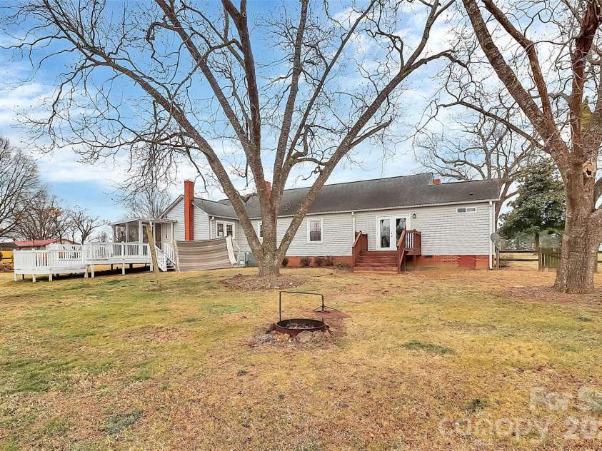 5619 Highway 218 Highway, Monroe, NC 28110.  MLS# CAR4345483, YatesRealty ID 2142. 