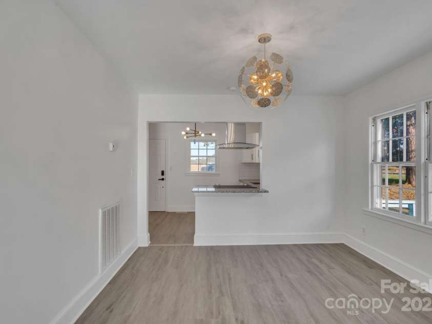 4315 Gibbon Road, Charlotte, NC 28269.  MLS# CAR4267315, YatesRealty ID 21420. 