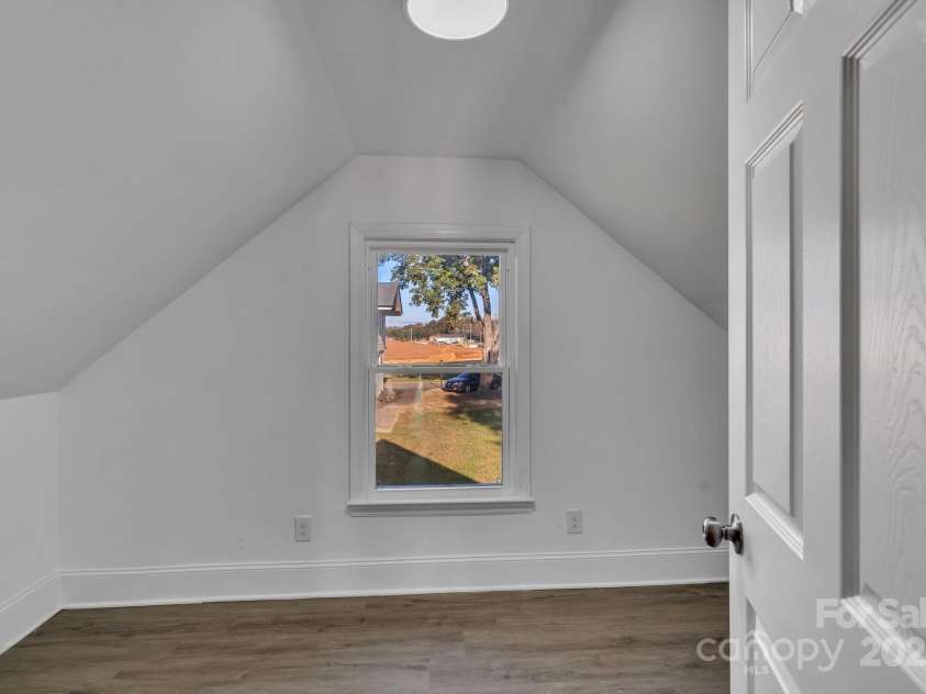 4315 Gibbon Road, Charlotte, NC 28269.  MLS# CAR4267315, YatesRealty ID 21420. 