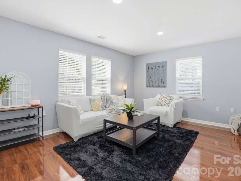 906 Key Street, Charlotte, NC 28208.  MLS# CAR4371641, YatesRealty ID 21423. Updated flooring throughout.