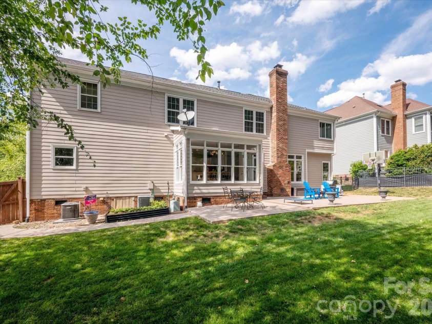 10900 Jordan Rae Lane, Charlotte, NC 28277.  MLS# CAR4379001, YatesRealty ID 21425. 