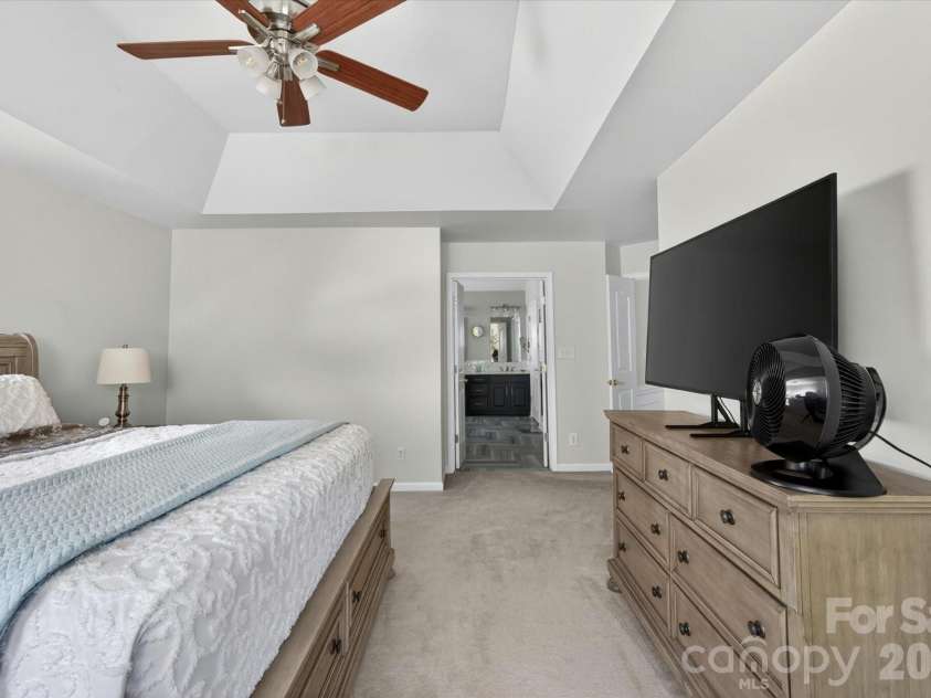 10900 Jordan Rae Lane, Charlotte, NC 28277.  MLS# CAR4379001, YatesRealty ID 21425. 