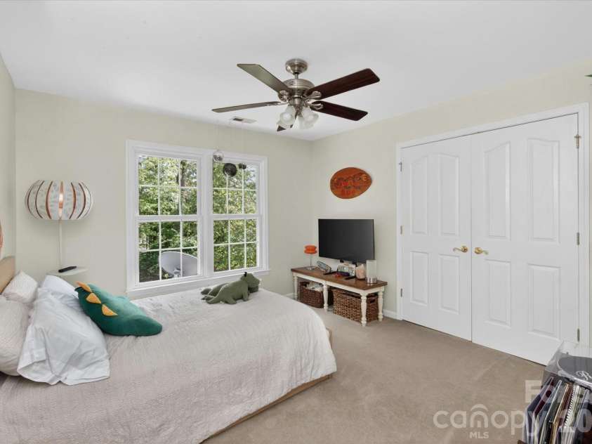 10900 Jordan Rae Lane, Charlotte, NC 28277.  MLS# CAR4379001, YatesRealty ID 21425. 