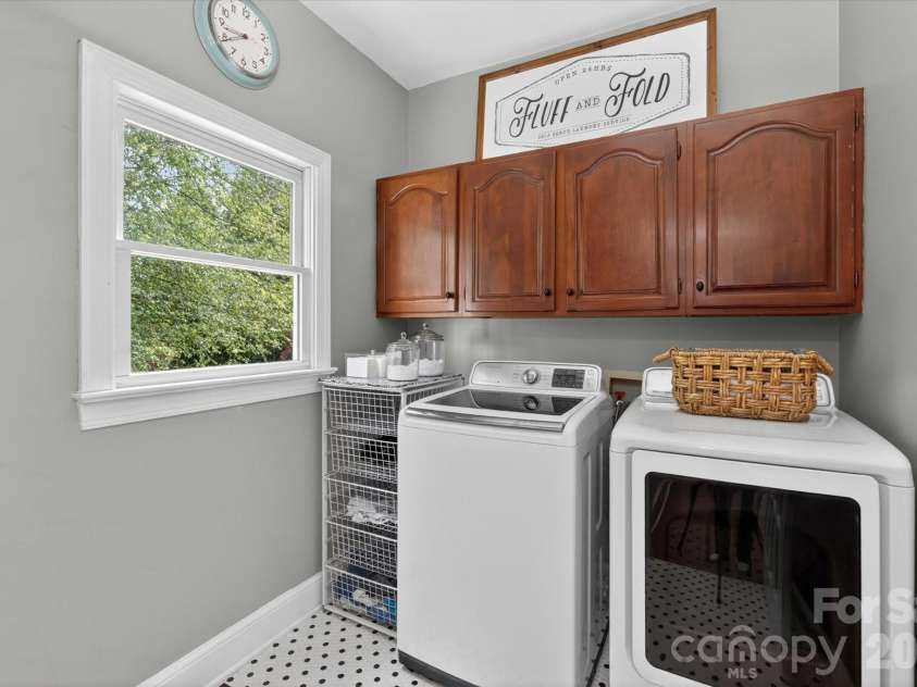 10900 Jordan Rae Lane, Charlotte, NC 28277.  MLS# CAR4379001, YatesRealty ID 21425. 
