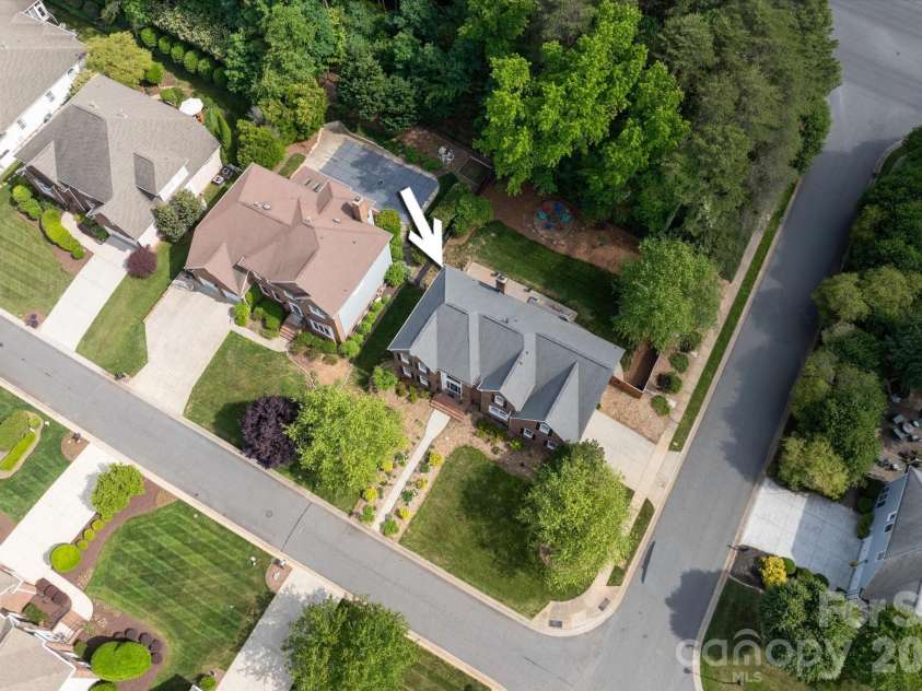 10900 Jordan Rae Lane, Charlotte, NC 28277.  MLS# CAR4379001, YatesRealty ID 21425. 