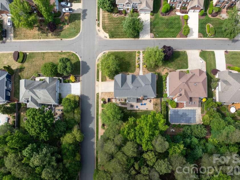 10900 Jordan Rae Lane, Charlotte, NC 28277.  MLS# CAR4379001, YatesRealty ID 21425. 