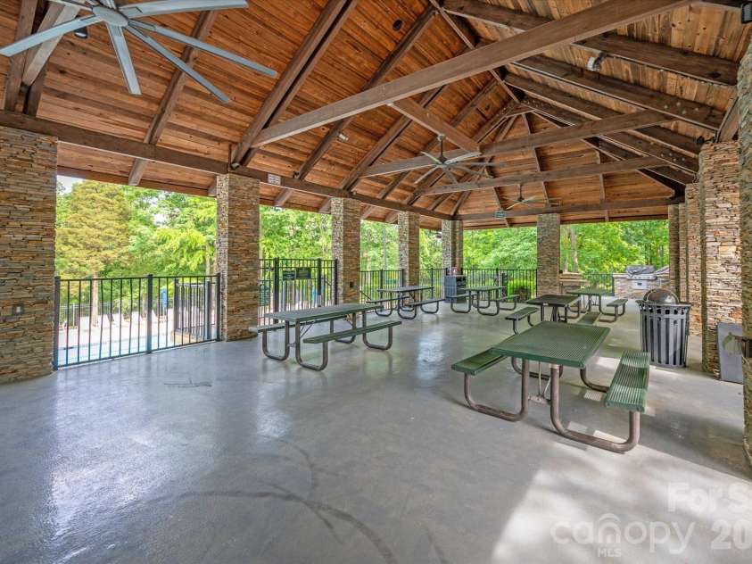 10900 Jordan Rae Lane, Charlotte, NC 28277.  MLS# CAR4379001, YatesRealty ID 21425. 