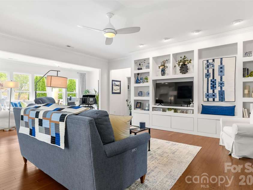 6174 Jack Thomas Drive, Fort Mill, SC 29707.  MLS# CAR4369429, YatesRealty ID 21426. 