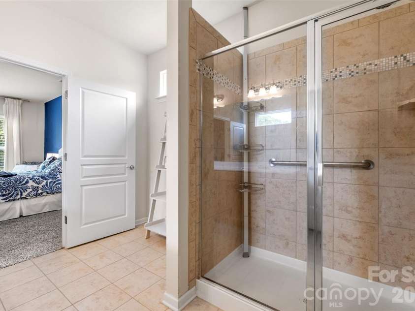 6174 Jack Thomas Drive, Fort Mill, SC 29707.  MLS# CAR4369429, YatesRealty ID 21426. 
