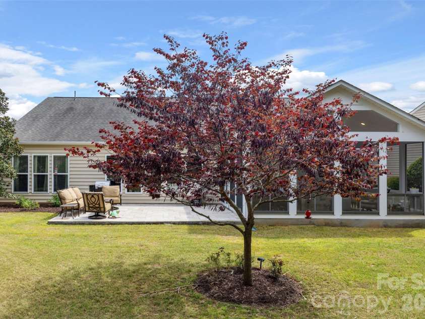 6174 Jack Thomas Drive, Fort Mill, SC 29707.  MLS# CAR4369429, YatesRealty ID 21426. 